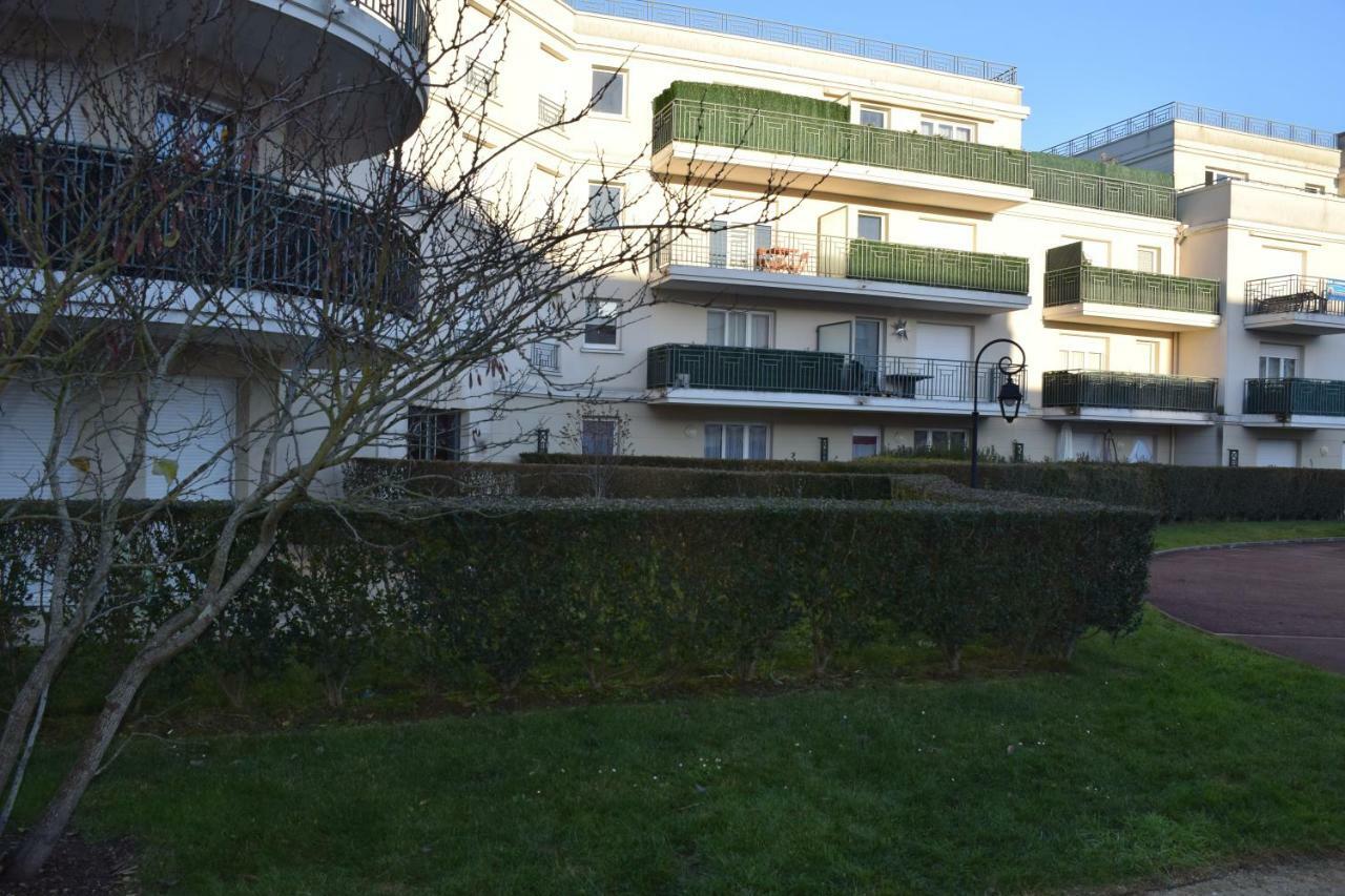 Appartement Avec Rez De Jardin A Disneyland Montévrain Dış mekan fotoğraf