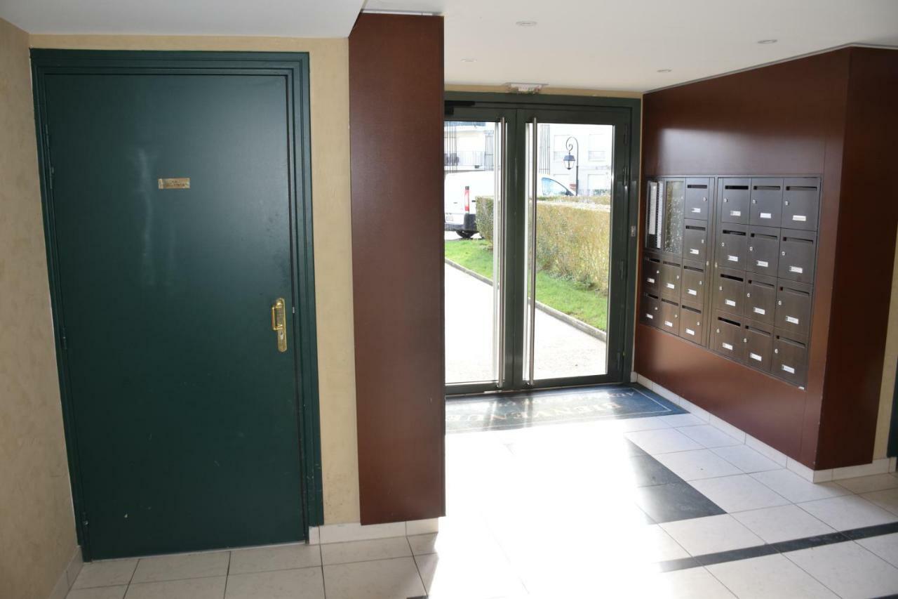Appartement Avec Rez De Jardin A Disneyland Montévrain Dış mekan fotoğraf