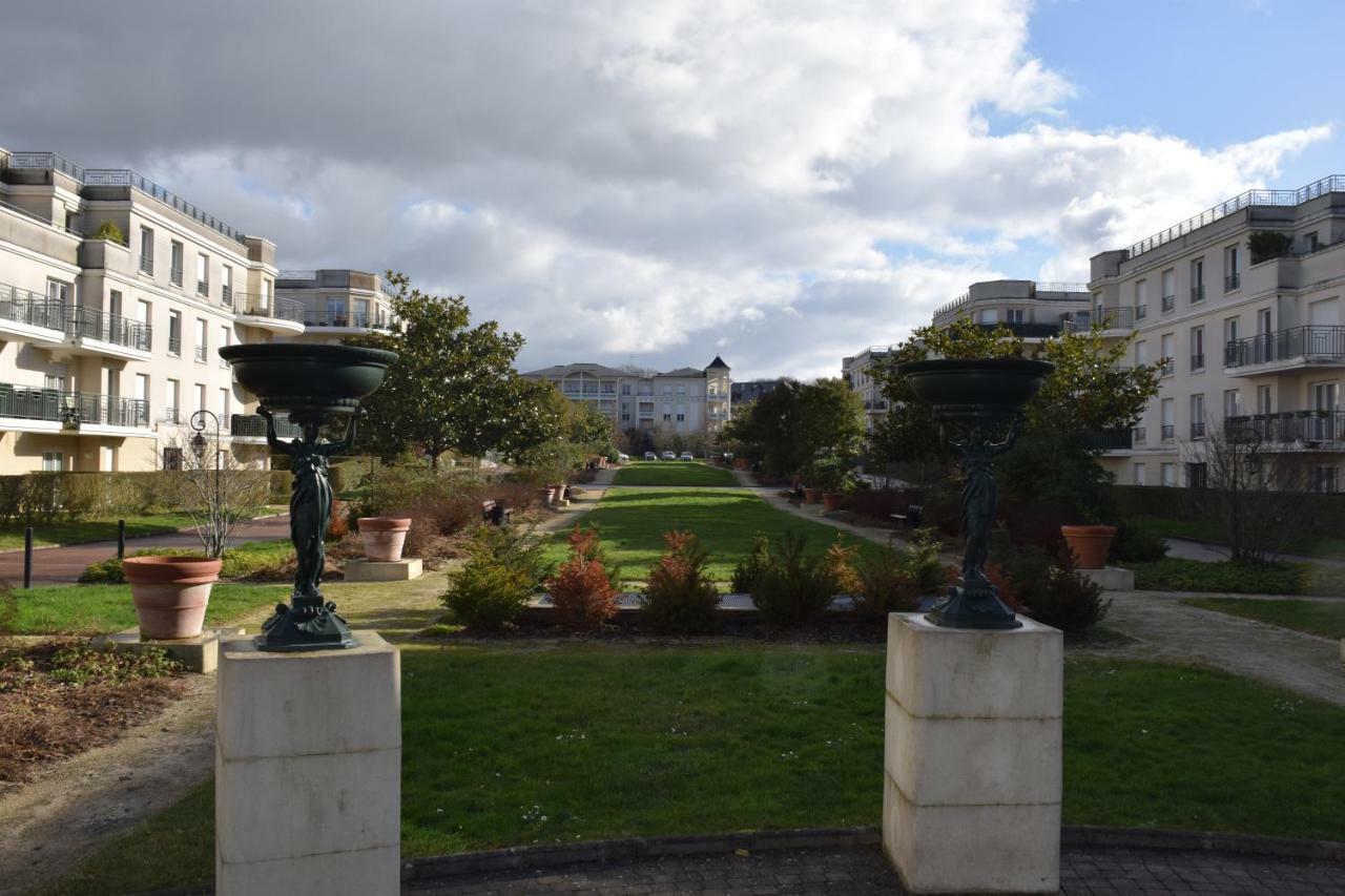 Appartement Avec Rez De Jardin A Disneyland Montévrain Dış mekan fotoğraf